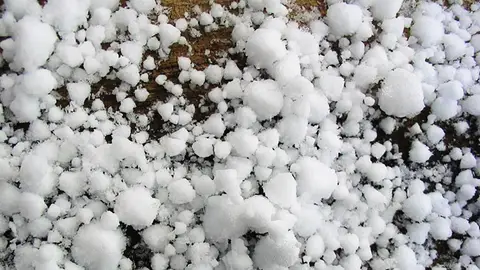 El granizo arrasó ayer los cultivos de la zona de Teruel y Zaragoza El granizo arrasó ayer los cultivos de la zona de Teruel y Zaragoza