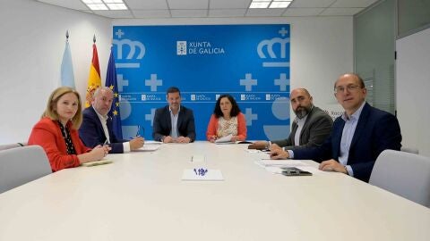 Primera reuni&oacute;n entre la Xunta y el Gobierno Local sobre los murales de Lugr&iacute;s de la calle Olmos