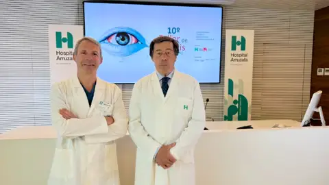 Doctores Antonio Hidalgo y Miguel Ángel Caracuel Doctores Antonio Hidalgo y Miguel Ángel Caracuel