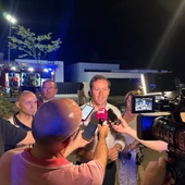 Carlos Velázquez visita el lugar afectado por el incendio de la Legua Carlos Velázquez visita el lugar afectado por el incendio de la Legua