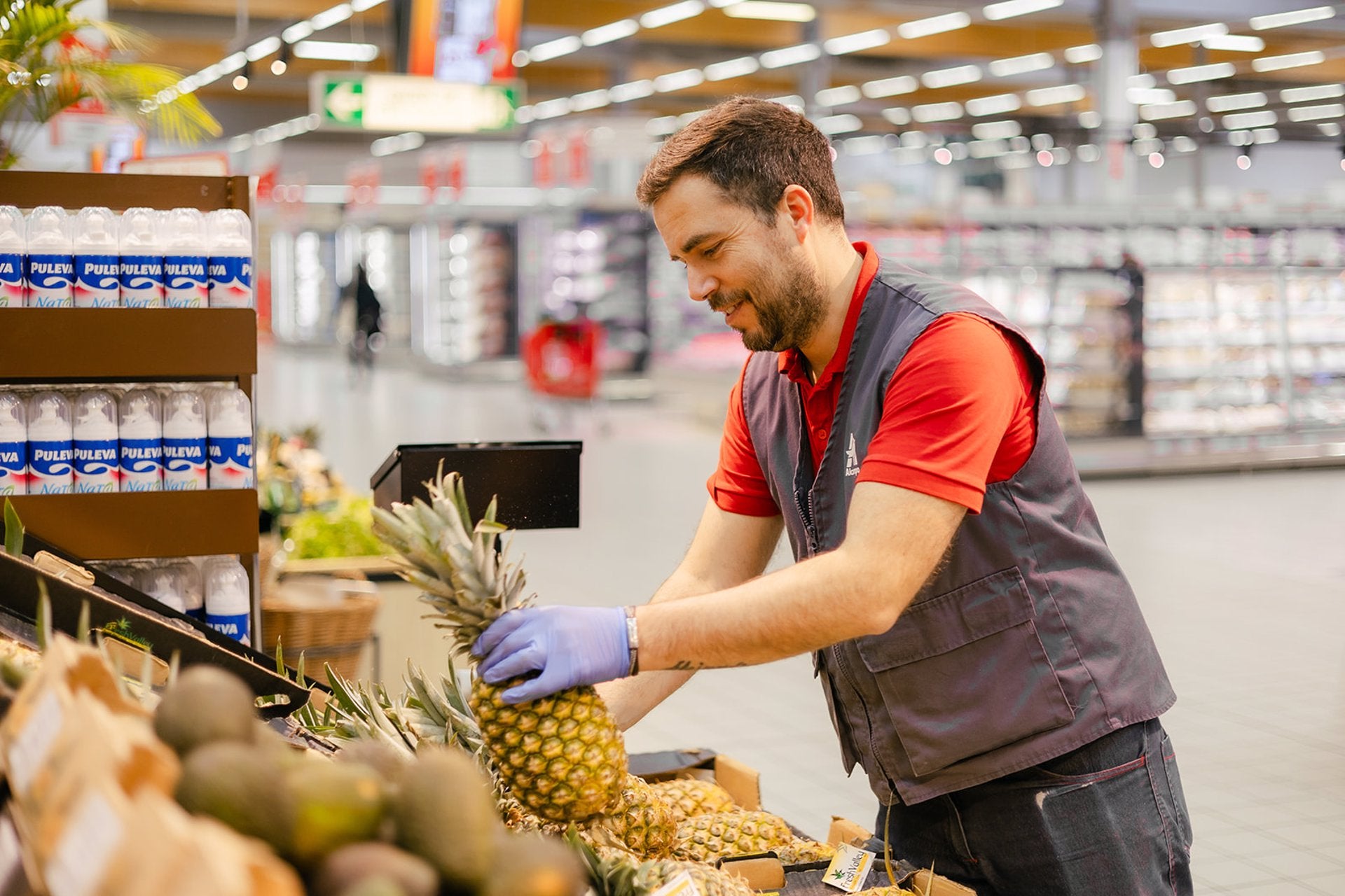 Avanzan las negociaciones para el ERE de Alcampo en Aragón Avanzan las negociaciones para el ERE de Alcampo en Aragón