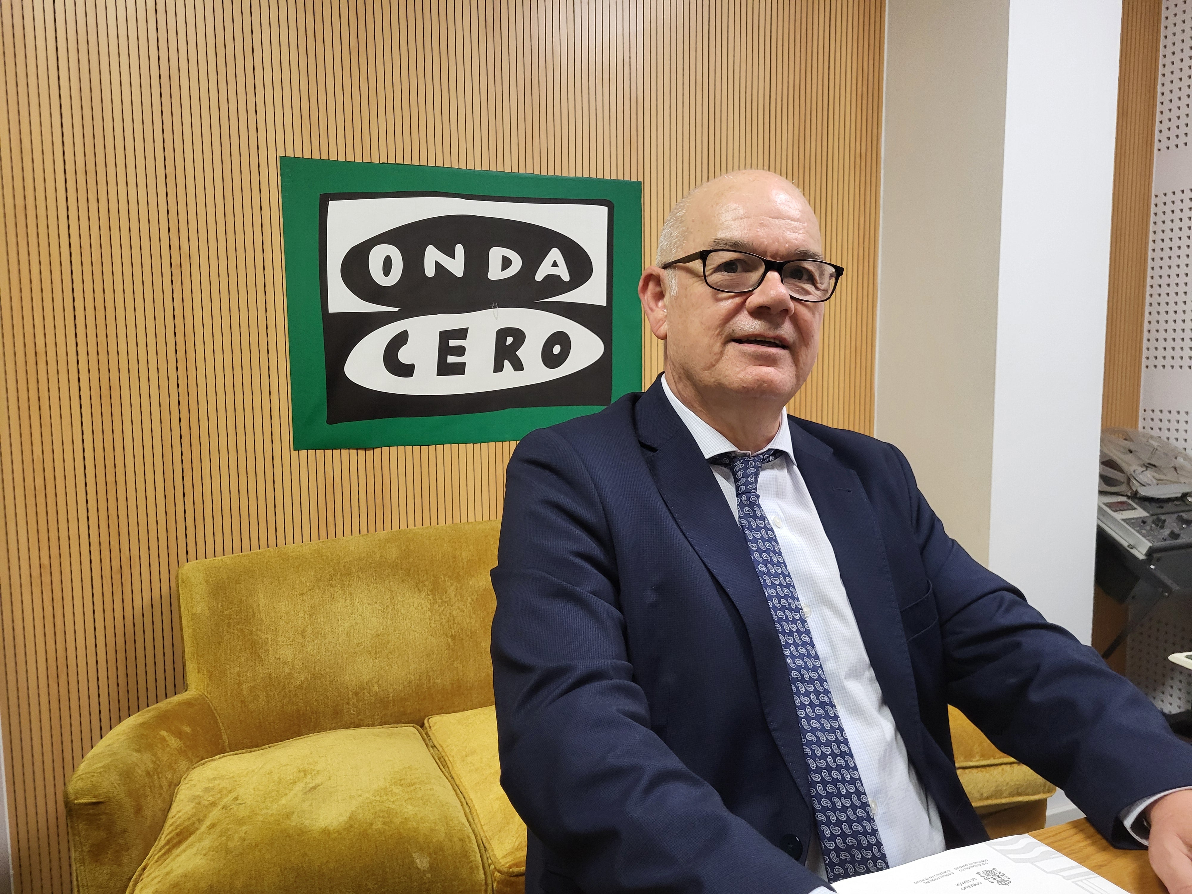 Eladio Santos: "As patrullas cidadás non son de fiar". Eladio Santos: "As patrullas cidadás non son de fiar".
