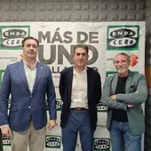 Luis Hernández c coordinador del grupo de construcción e industrialización, Álvaro Olivier, CEO en San Gregorio S.A. y Javier García, director técnico de INEXO Luis Hernández c coordinador del grupo de construcción e industrialización, Álvaro Olivier, CEO en San Gregorio S.A. y Javier García, director técnico de INEXO