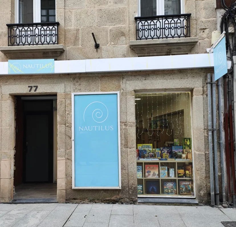 Nautilus, referentes en juegos de mesa. Nautilus, referentes en juegos de mesa.