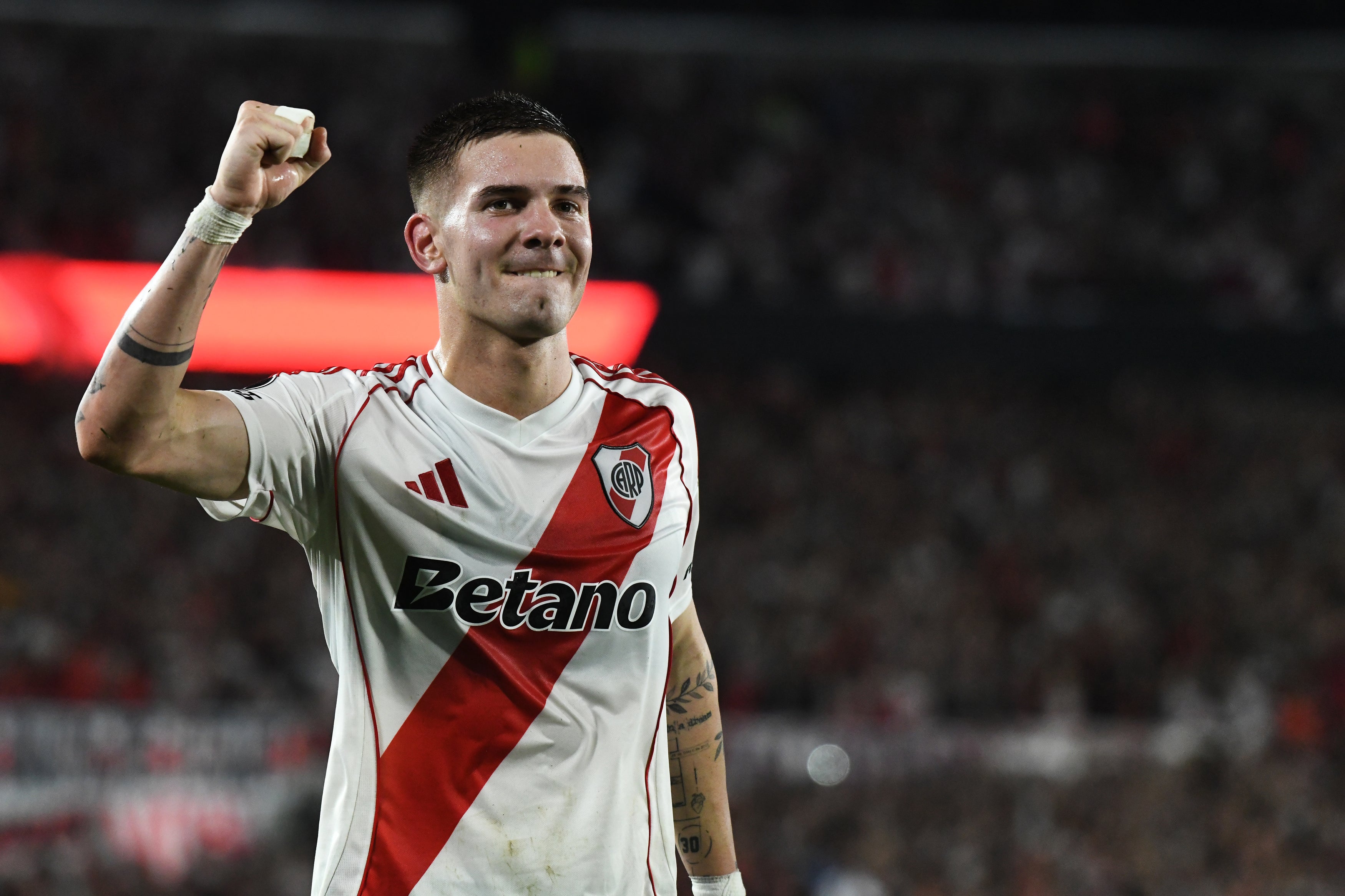 Así es Franco Mastantuono, la nueva perla del Real Madrid: "Imaginen a Zidane si tuviera 17 años" Así es Franco Mastantuono, la nueva perla del Real Madrid: "Imaginen a Zidane si tuviera 17 años"