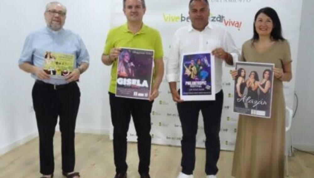 Benejúzar comienza a vivir sus fiestas patronales y de Moros y Cristianos en honor a la Virgen del Rosario