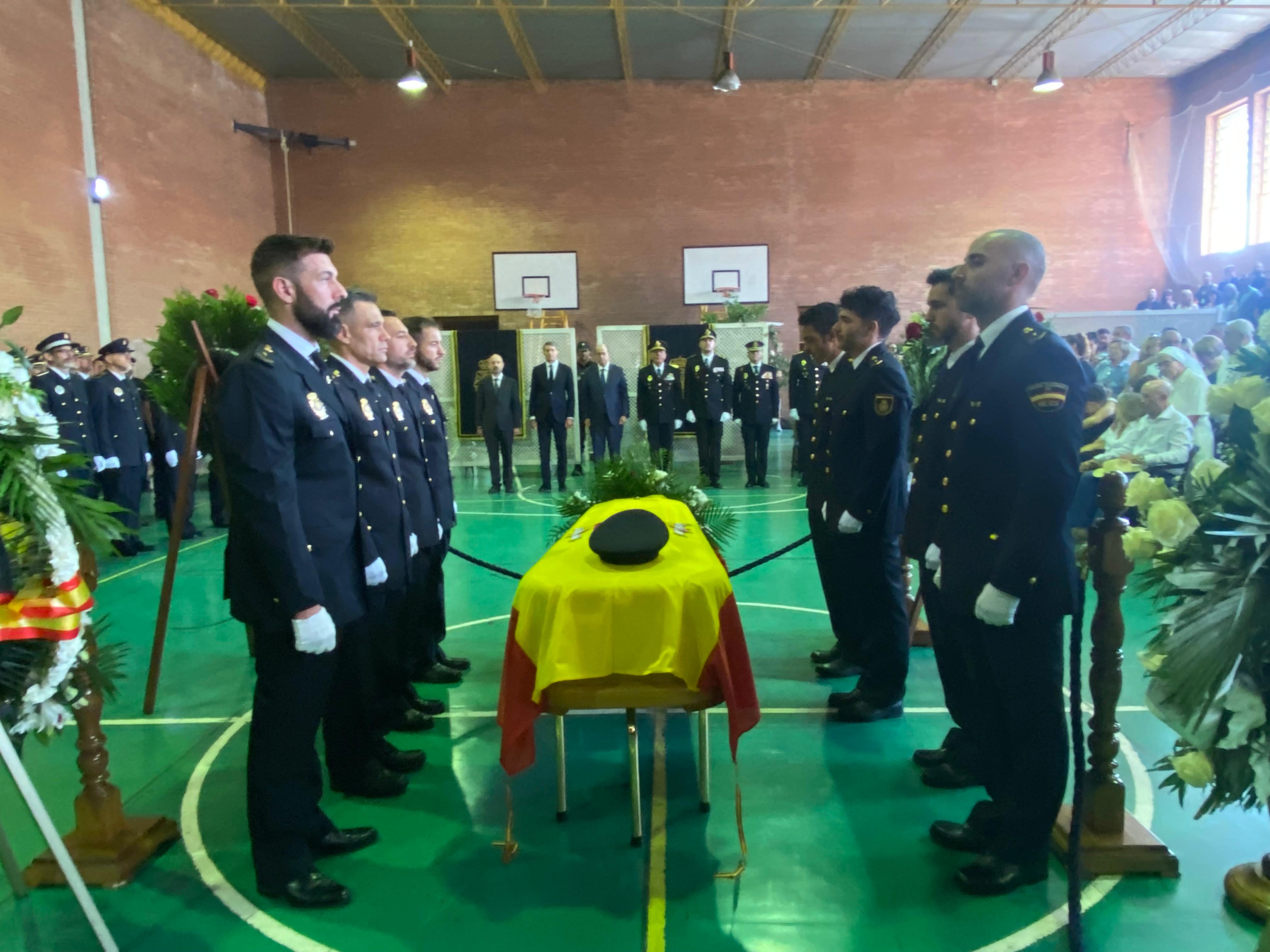 El último adiós al subinspector Antonio Ramos El último adiós al subinspector Antonio Ramos