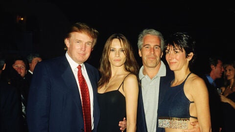 La Justicia estadounidense avis&oacute; a Trump de que su nombre estaba en los papeles de Epstein, seg&uacute;n el Wall Street Journal
