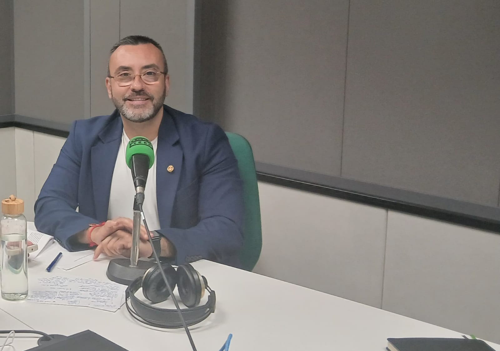 Benlloch entrega la documentación requerida por el juez que instruye el caso del funcionario denunciado por Dora Saura Benlloch entrega la documentación requerida por el juez que instruye el caso del funcionario denunciado por Dora Saura