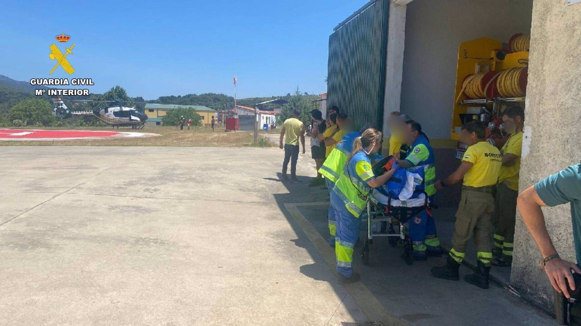 Rescatada una niña de 11 años tras resultar herida mientras practicaba barranquismo en 'El Gargantón' en Guijo Rescatada una niña de 11 años tras resultar herida mientras practicaba barranquismo en 'El Gargantón' en Guijo