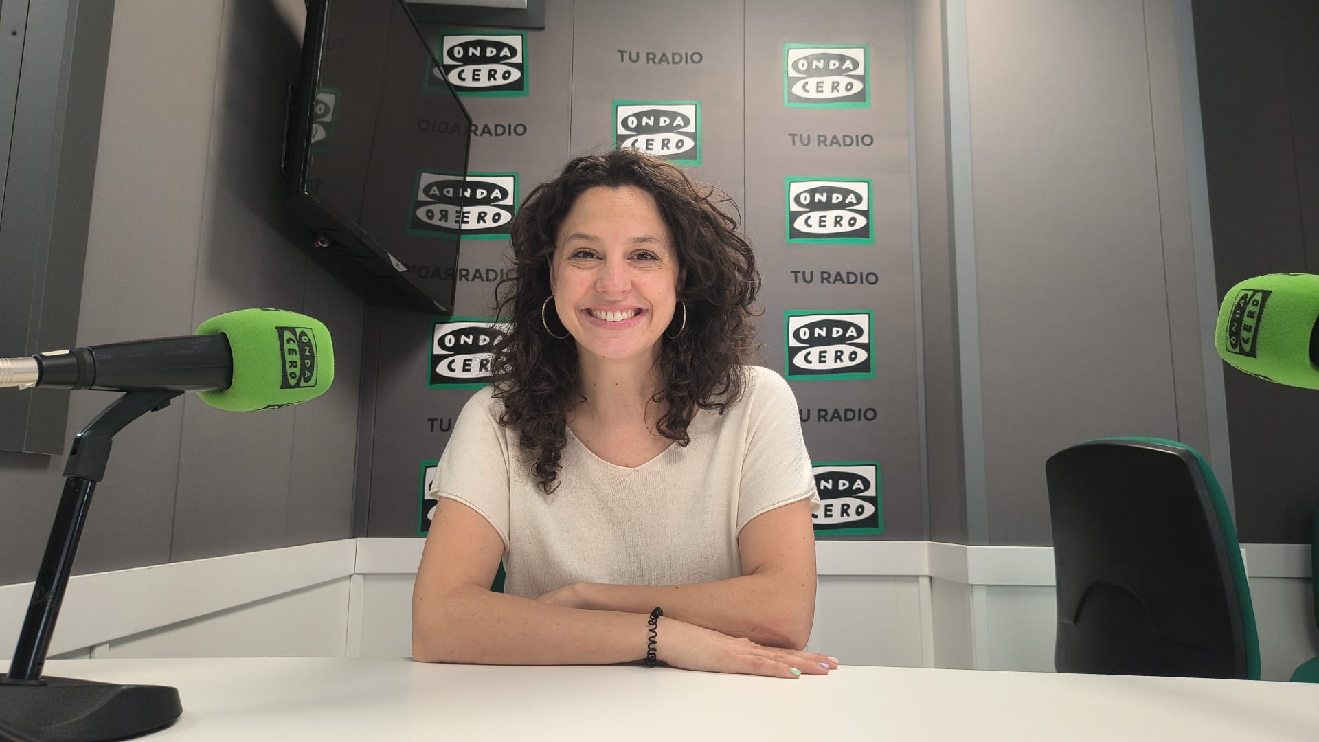 Auxi Belmonte: "Hemos hecho un esfuerzo para acercar la ópera sin perder la calidad" Auxi Belmonte: "Hemos hecho un esfuerzo para acercar la ópera sin perder la calidad"