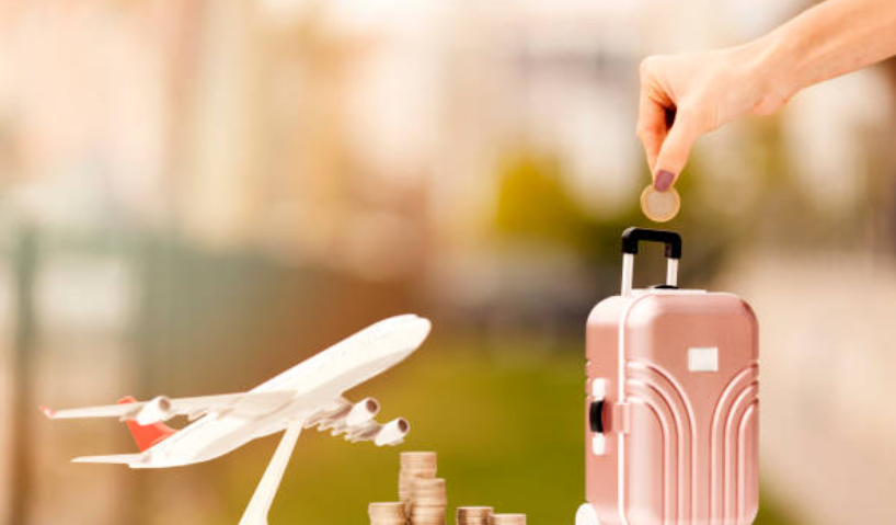 Cómo ahorrar hasta 300 euros en tus vacaciones sin renunciar a nada: la guía definitiva para un verano más ligero en el bolsillo Cómo ahorrar hasta 300 euros en tus vacaciones sin renunciar a nada: la guía definitiva para un verano más ligero en el bolsillo