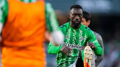 Sabaly se marcha traspasado al Al-Duhail catarí Sabaly se marcha traspasado al Al-Duhail catarí