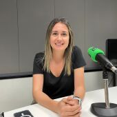 La alcaldesa de La Vall d´Uixó, Tania Baños, en los estudios de Onda Cero Vila-real. 