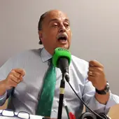 Dr. Pedro Hidalgo en los estudios de Onda Cero Dr. Pedro Hidalgo en los estudios de Onda Cero