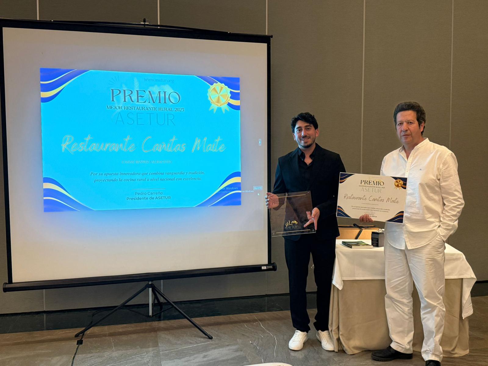 El restaurante Cañitas Maite recibe un Premio nacional El restaurante Cañitas Maite recibe un Premio nacional