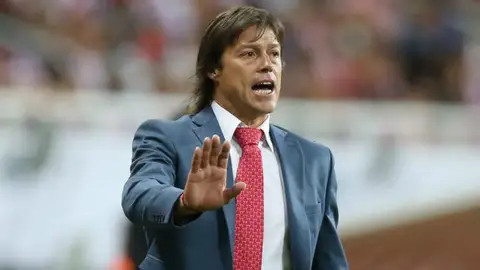 Avanzando con Almeyda Avanzando con Almeyda
