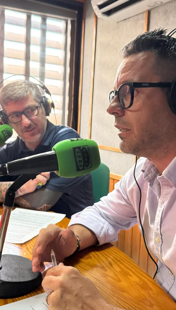 Rafa Triguero en el transcurso de la entrevista en Onda Cero Rafa Triguero en el transcurso de la entrevista en Onda Cero