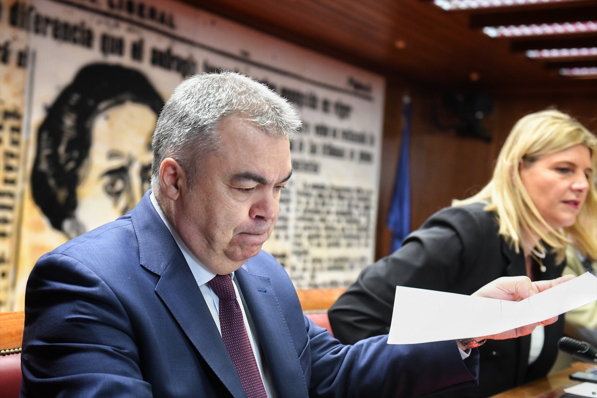 Cerdán mintió en el Senado: dijo que los móviles de Koldo demostrarían que no tenían relación desde 2018 Cerdán mintió en el Senado: dijo que los móviles de Koldo demostrarían que no tenían relación desde 2018