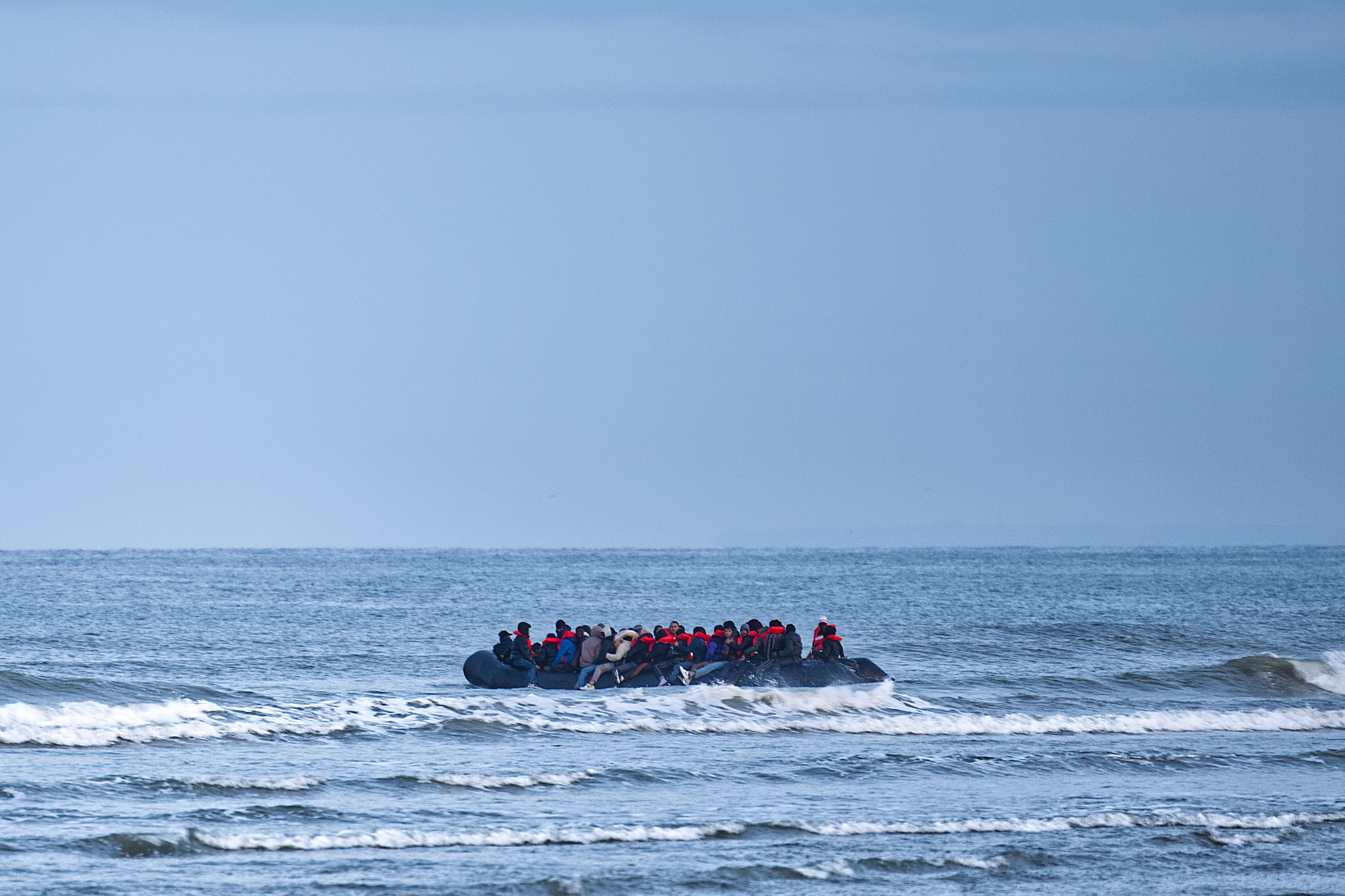 Casi 2.000 personas migrantes han fallecido en el mar intentando llegar a costas españolas en lo que va de año Casi 2.000 personas migrantes han fallecido en el mar intentando llegar a costas españolas en lo que va de año