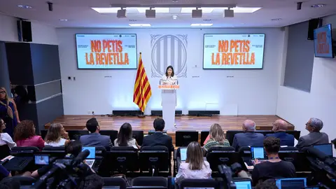 Interior desplegarà més de 5.000 mossos d'esquadra per la revetlla de Sant Joan Interior desplegarà més de 5.000 mossos d'esquadra per la revetlla de Sant Joan