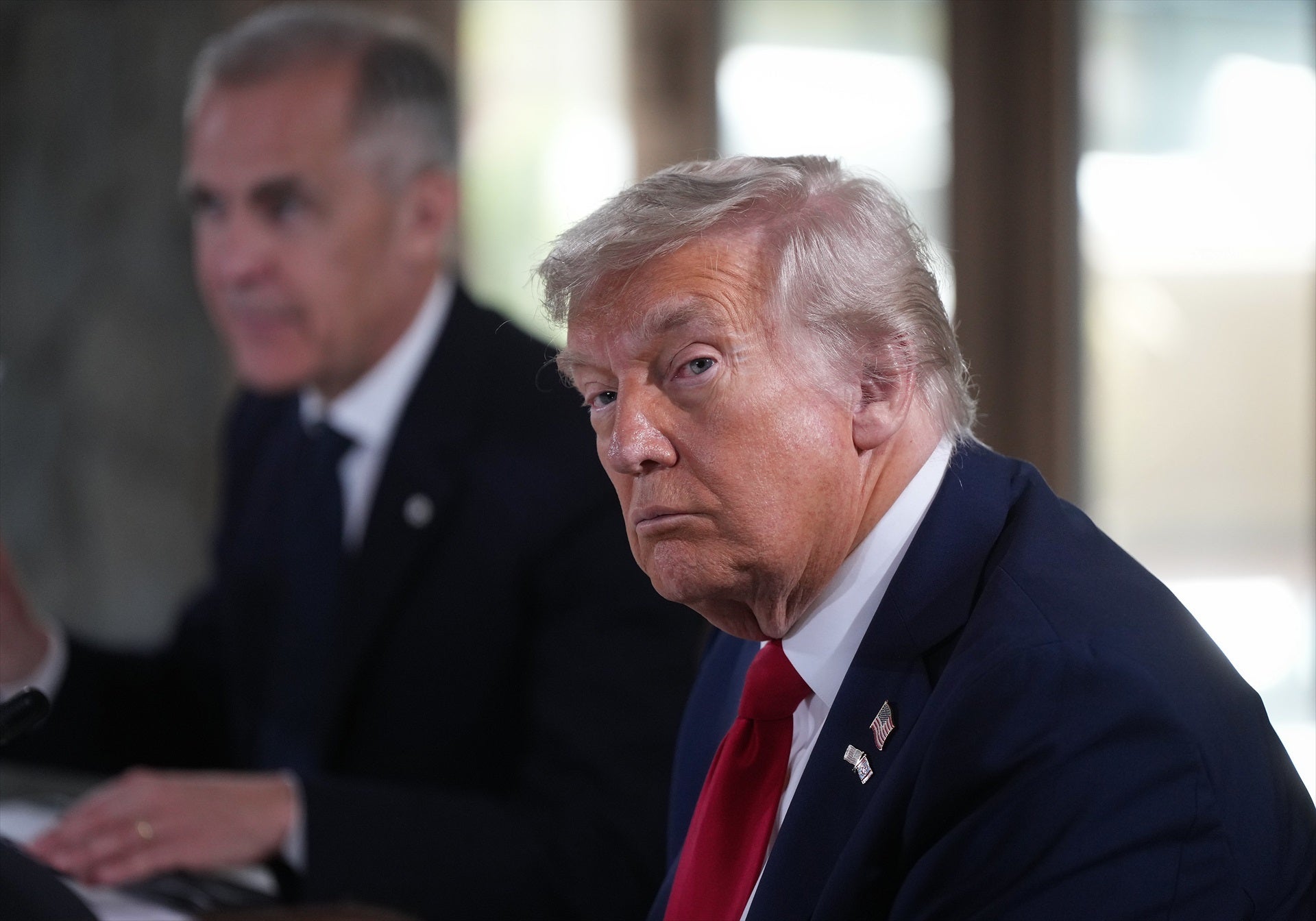 Trump, sobre atacar Irán: "Nadie sabe lo que voy a hacer" Trump, sobre atacar Irán: "Nadie sabe lo que voy a hacer"