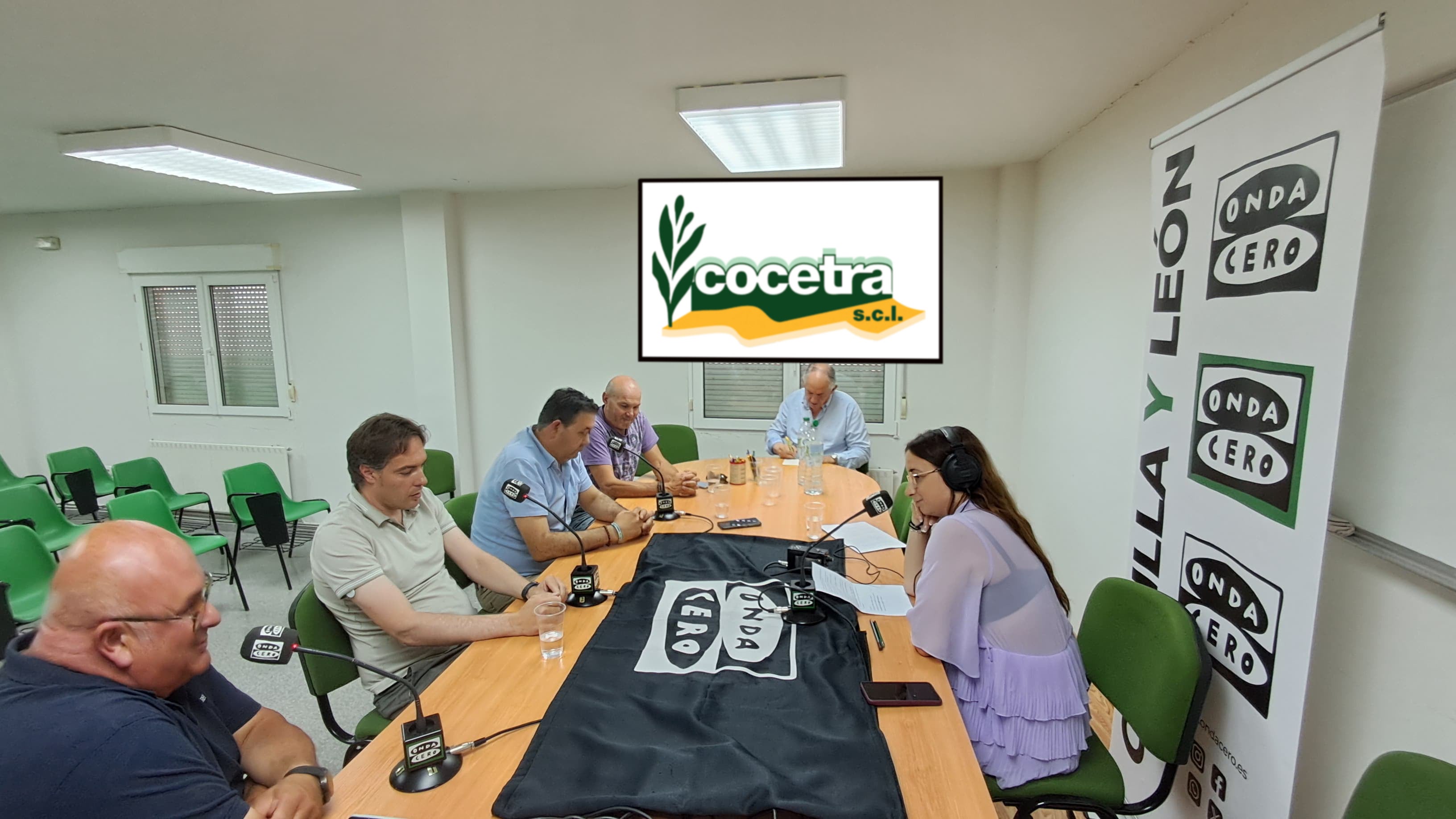 Viajamos hasta la cooperativa COCETRA para saber cómo trabajan y qué servicios ofrecen a los socios. Viajamos hasta la cooperativa COCETRA para saber cómo trabajan y qué servicios ofrecen a los socios.