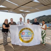 La playa Racó de l'Albir recibe la bandera de la Red de Playas sin Humo La playa Racó de l'Albir recibe la bandera de la Red de Playas sin Humo