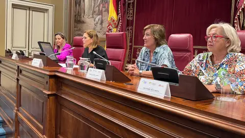 Carmen Laucirica segunda por la derecha Carmen Laucirica segunda por la derecha