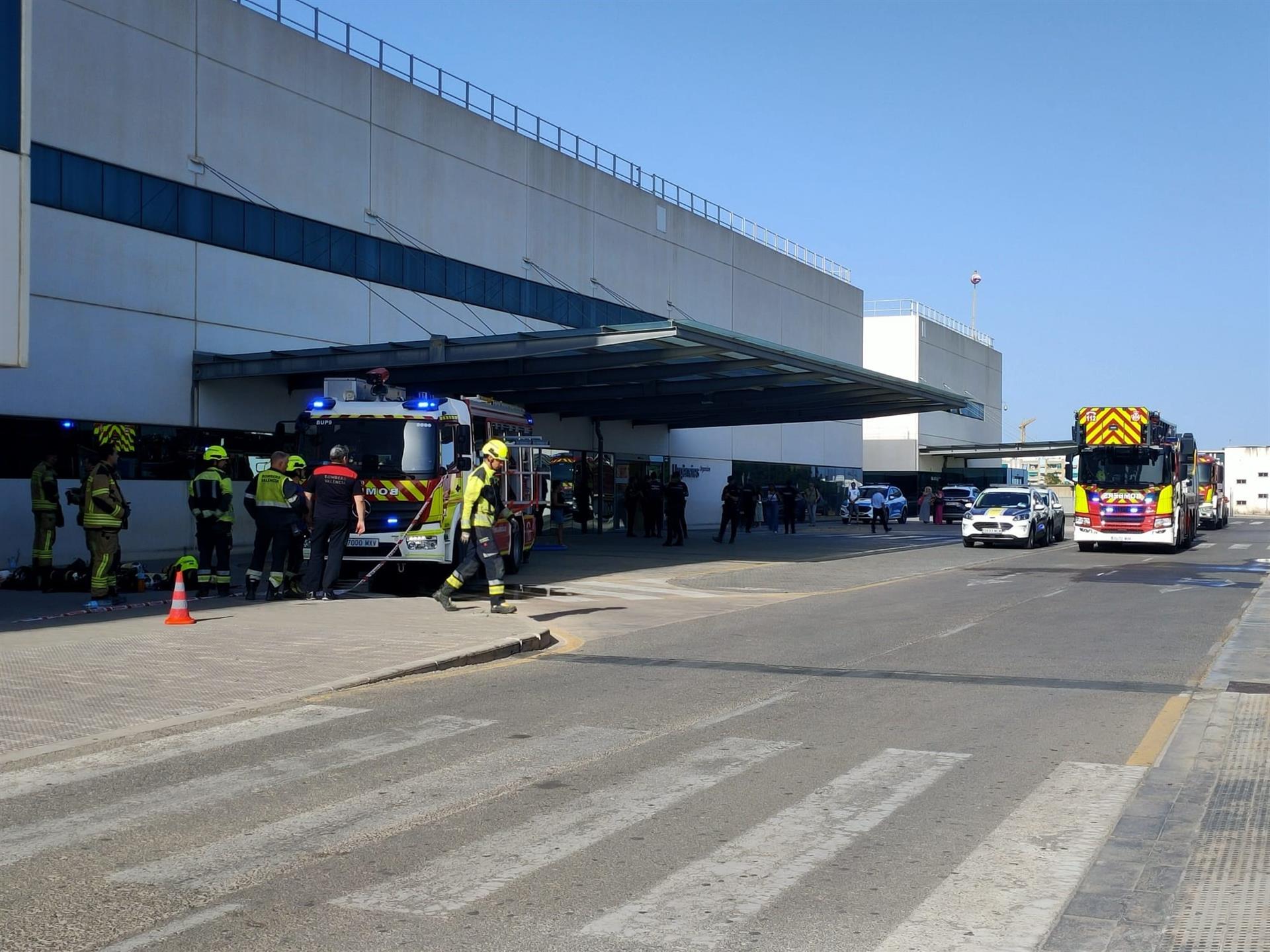 El paciente detenido por el incendio de La Fe estaba ingresado por orden judicial y prendió fuego a un colchón El paciente detenido por el incendio de La Fe estaba ingresado por orden judicial y prendió fuego a un colchón