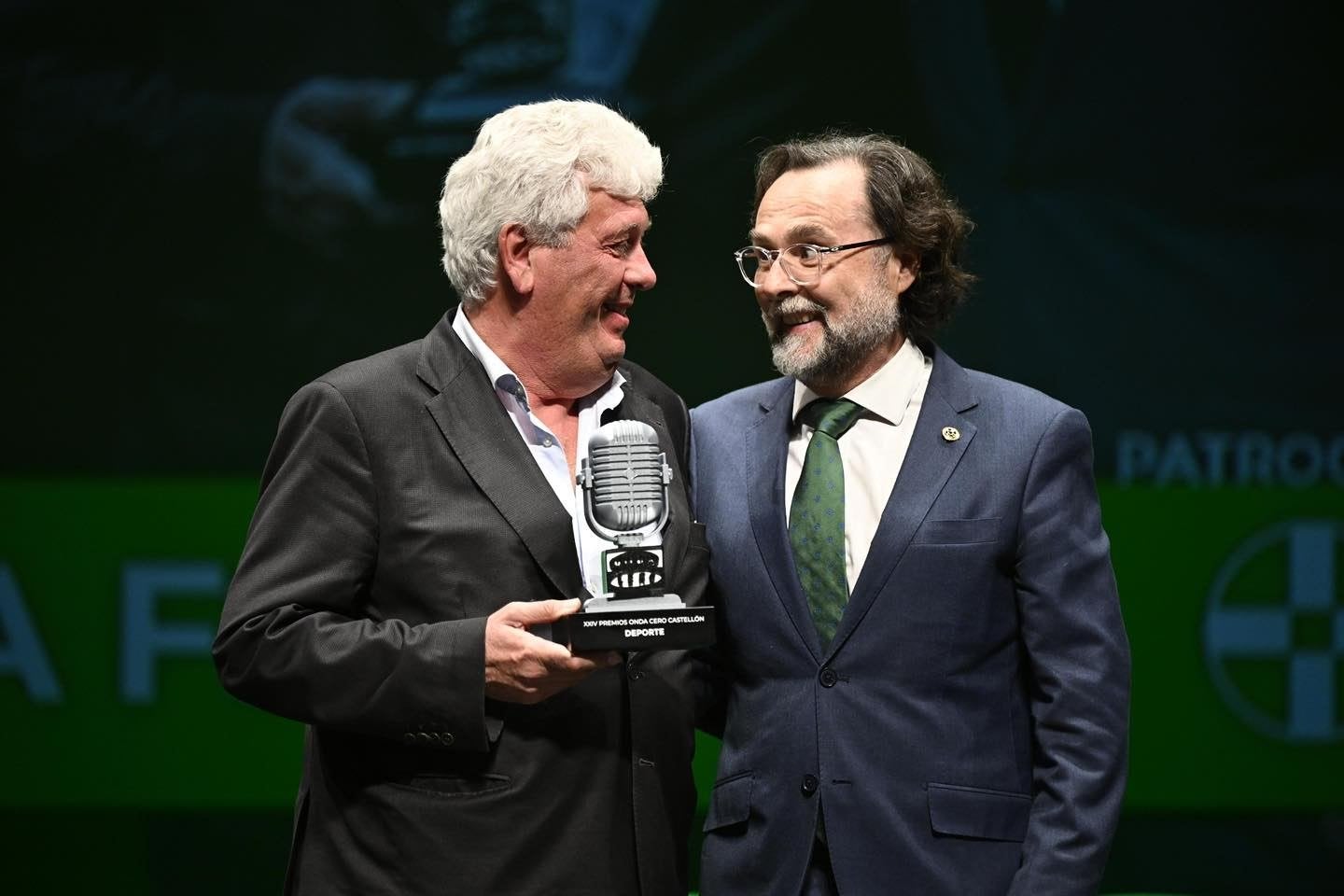 Manuel Sierra: "Ya hemos firmado un ala zurdo y un cierre" Manuel Sierra: "Ya hemos firmado un ala zurdo y un cierre"