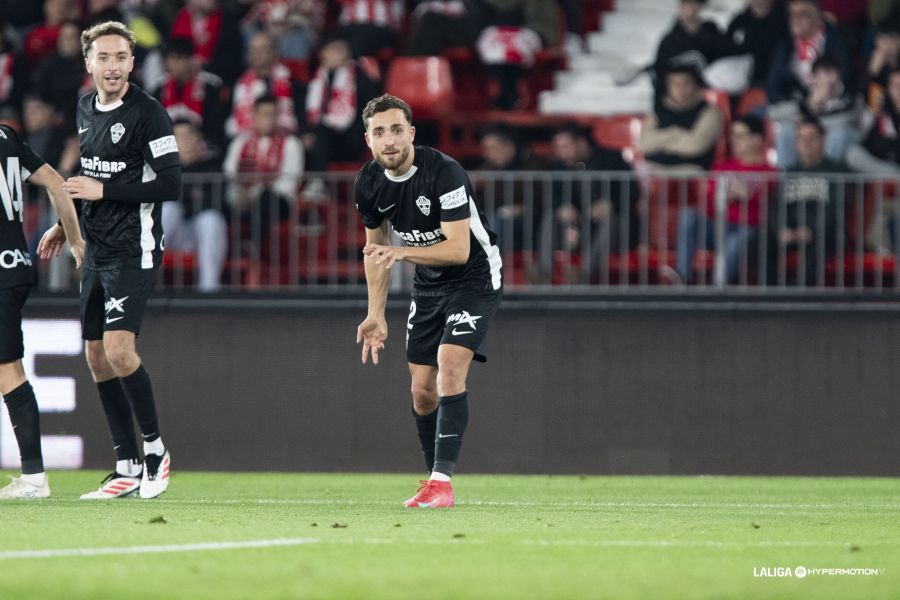 Oficial: Salinas ya es jugador del Espanyol Oficial: Salinas ya es jugador del Espanyol