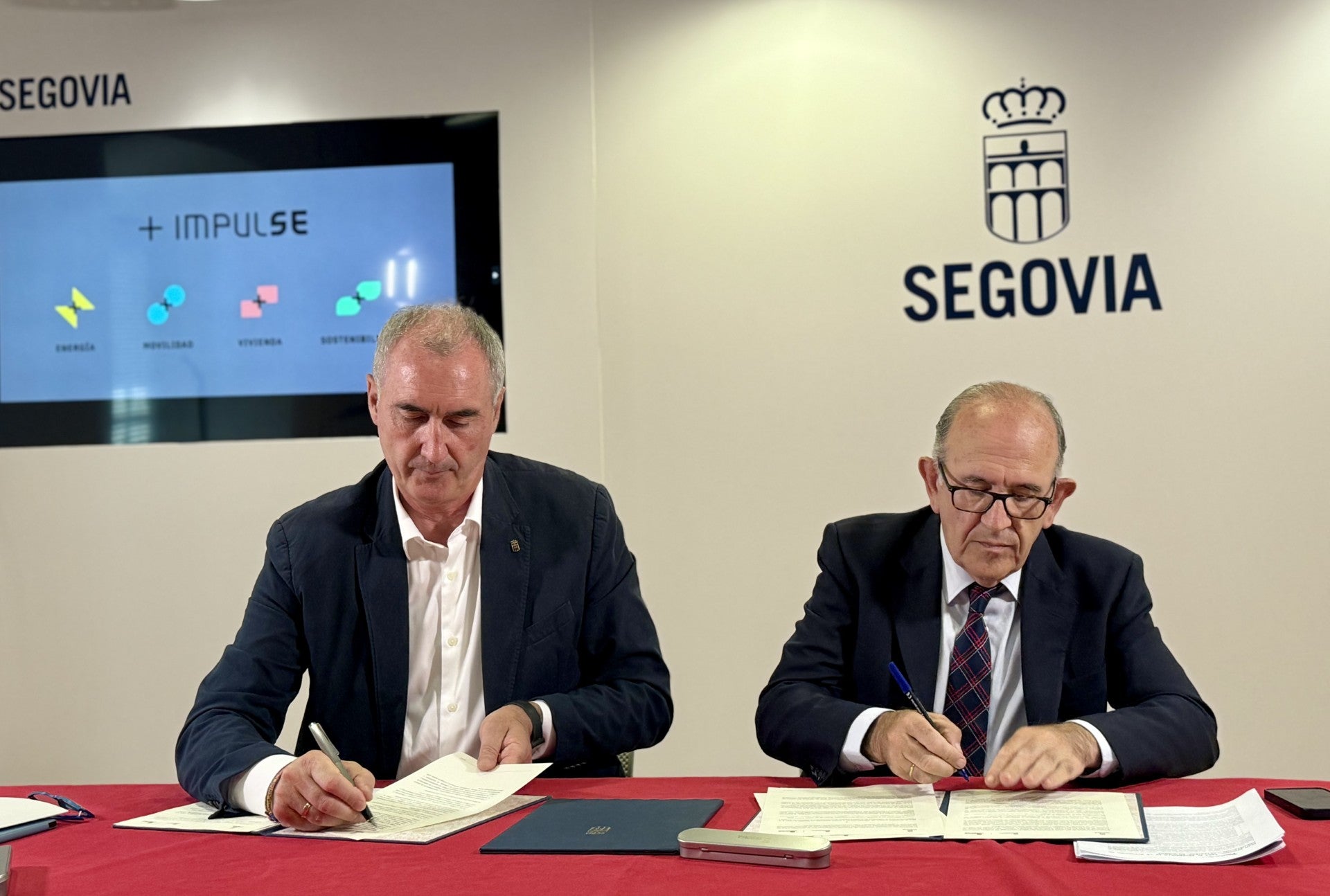 En Las Lastras se construirán 260 viviendas en lugar de las 200 previstas porque se han aceptado parte de las alegaciones presentadas En Las Lastras se construirán 260 viviendas en lugar de las 200 previstas porque se han aceptado parte de las alegaciones presentadas