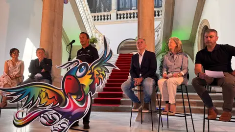 Multisport Pontevedra La casa consistorial de Pontevedra se convirtió en el escenario de la presentación del Multisport