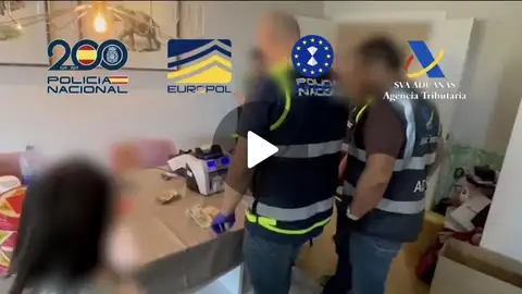 Cuatro detenido en Badajoz miembros de una red que defraudó en Europa 700 millones con mercancía de China Cuatro detenido en Badajoz miembros de una red que defraudó en Europa 700 millones con mercancía de China