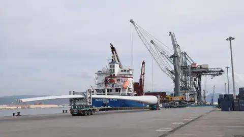 PortCastelló crece en tráficos en los cinco primeros meses frente a la caída del resto de puertos PortCastelló crece en tráficos en los cinco primeros meses frente a la caída del resto de puertos
