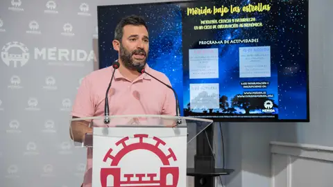 El Ayuntamiento oferta tres rutas astro turísticas gratuitas para conocer las constelaciones de verano y otoño El Ayuntamiento oferta tres rutas astro turísticas gratuitas para conocer las constelaciones de verano y otoño