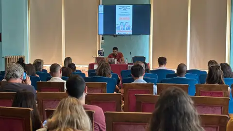 La familia juega un papel clave en la prevención de adicciones La familia juega un papel clave en la prevención de adicciones