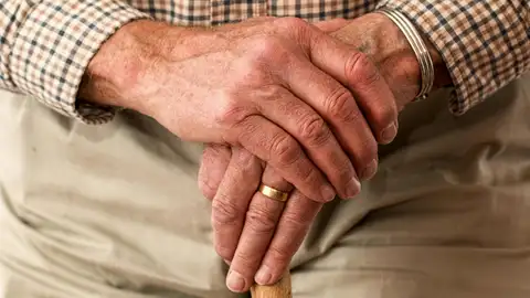 España se enfrenta a una pérdida de 2,6 millones de trabajadores en los próximos 25 años España se enfrenta a una pérdida de 2,6 millones de trabajadores en los próximos 25 años