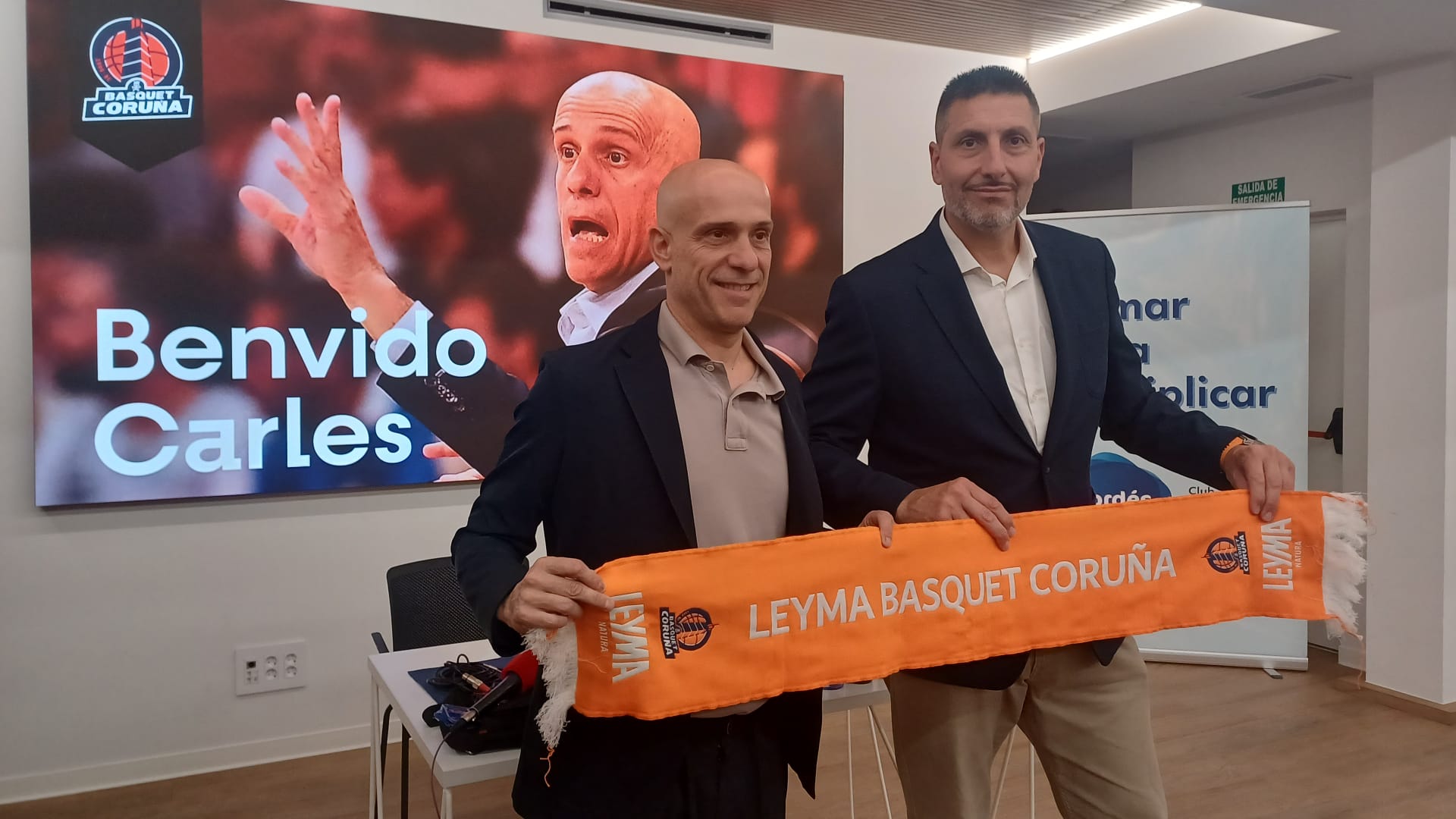 Carles Marco, presentado como nuevo entrenador del Leyma Basquet Coruña para las dos próximas temporadas Carles Marco, presentado como nuevo entrenador del Leyma Basquet Coruña para las dos próximas temporadas