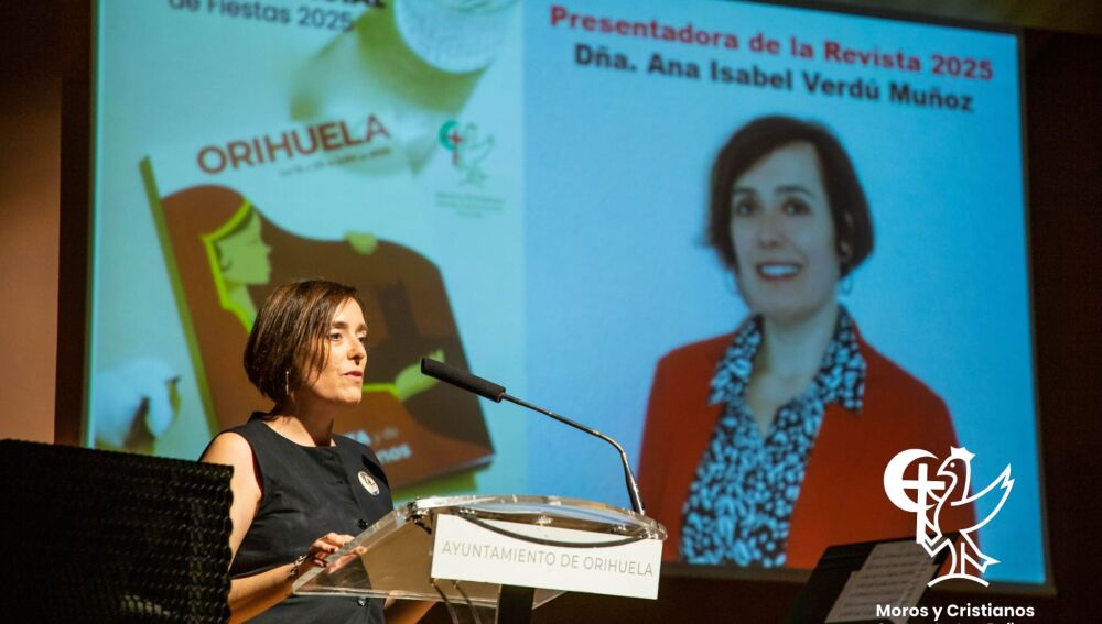 La presentación de la revista y el próximo Acto de Exaltación Festera acercan las Fiestas de la Reconquista y de Moros y Cristianos 2025 en Orihuela