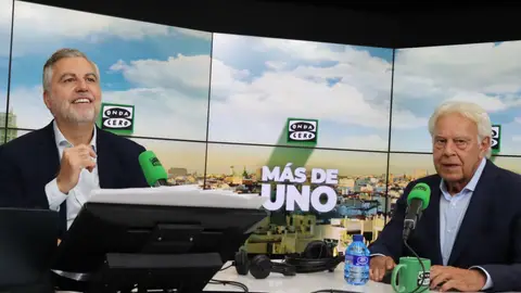 Felipe González, durante la entrevista con Carlos Alsina Felipe González, durante la entrevista con Carlos Alsina