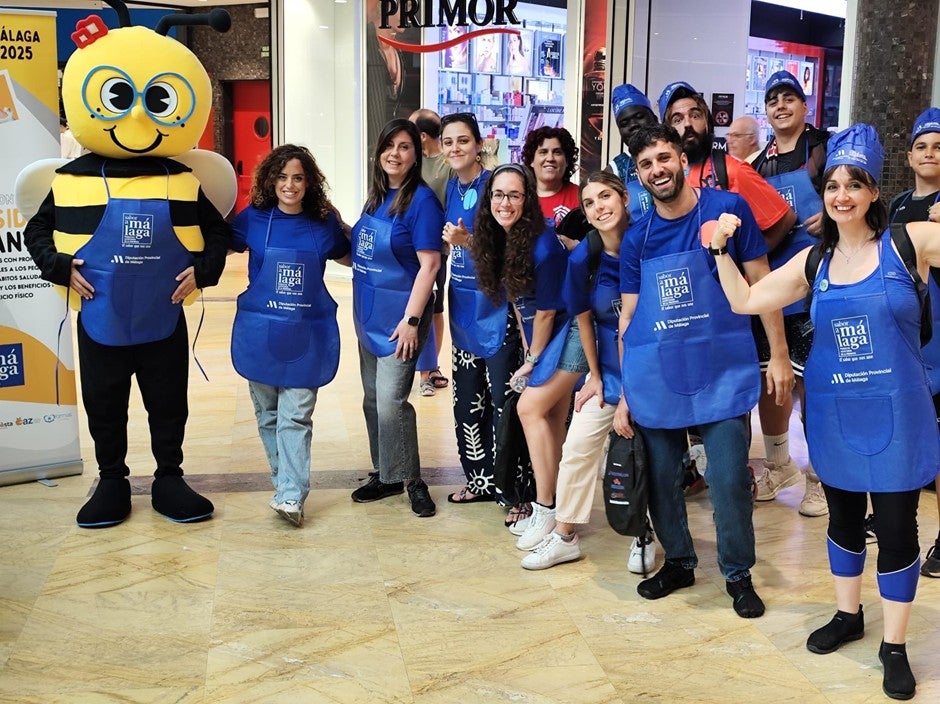 “Juntos/as Hacemos EQUIPO”: deporte, valores y comunidad en el Centro Comercial Rosaleda “Juntos/as Hacemos EQUIPO”: deporte, valores y comunidad en el Centro Comercial Rosaleda