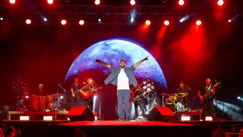 Raule arrasa en Selvatic Málaga Fest ante más de 5.000 personas en una noche mágica Raule arrasa en Selvatic Málaga Fest ante más de 5.000 personas en una noche mágica