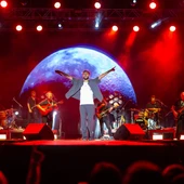 Raule arrasa en Selvatic Málaga Fest ante más de 5.000 personas en una noche mágica Raule arrasa en Selvatic Málaga Fest ante más de 5.000 personas en una noche mágica
