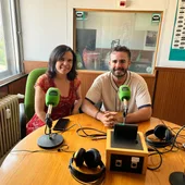 Borja Castro, presidente de la Asociación de Municipios Ribereños en los estudios de Onda Cero Guadalajara con Mónica Fraile Borja Castro, presidente de la Asociación de Municipios Ribereños en los estudios de Onda Cero Guadalajara con Mónica Fraile