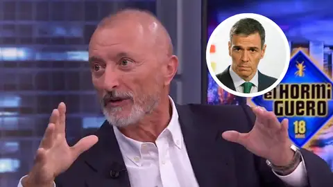 Arturo Pérez-Reverte recupera una entrevista de hace dos años en El Hormiguero: “Pedro Sánchez es fascinante. Es un pistolero” Arturo Pérez-Reverte recupera una entrevista de hace dos años en El Hormiguero: “Pedro Sánchez es fascinante. Es un pistolero”
