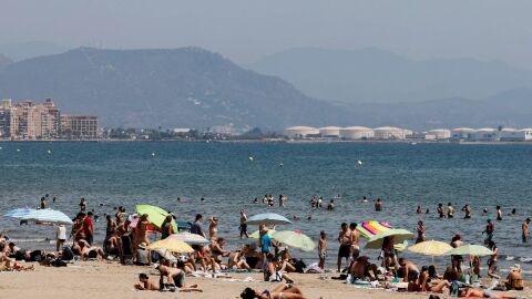 Playa de la Malvarrosa en Val&egrave;ncia 