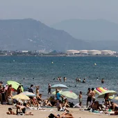 Playa de la Malvarrosa en València Playa de la Malvarrosa en València