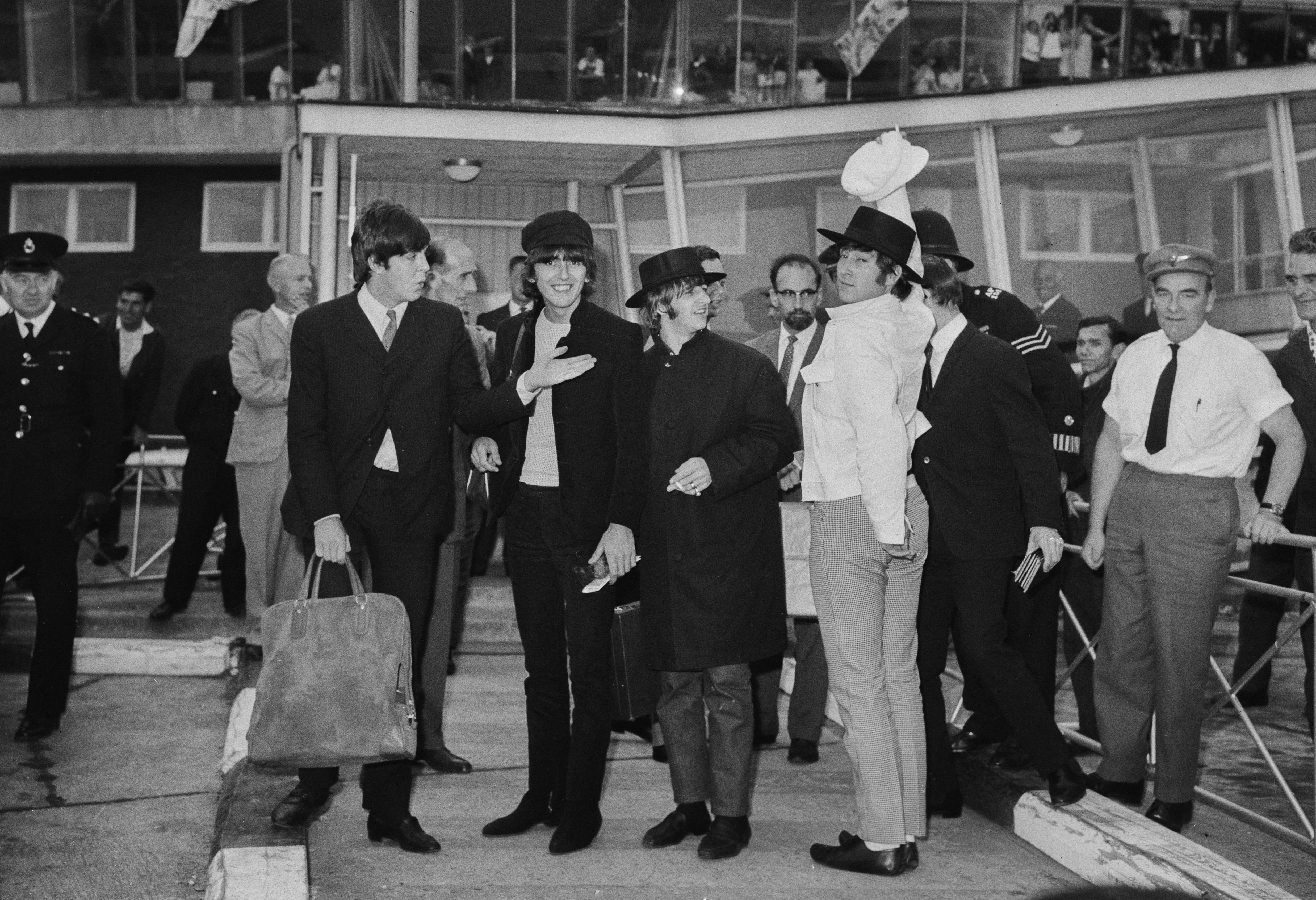 Se cumplen 60 años de la única vez que The Beatles tocaron en España: así fue su histórico paso por Madrid y Barcelona Se cumplen 60 años de la única vez que The Beatles tocaron en España: así fue su histórico paso por Madrid y Barcelona